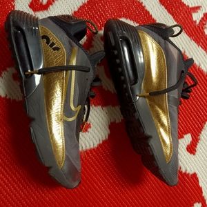 Nike air max 2090 shoes